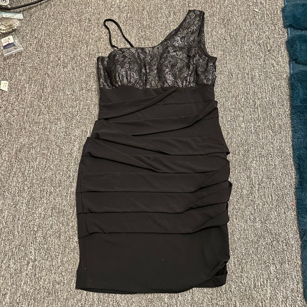 WOMEN'S SAINT TROPEZ WEST BLACK ONE SHOULDER FITTED FORMAL DANCE PARTY DRESS 6